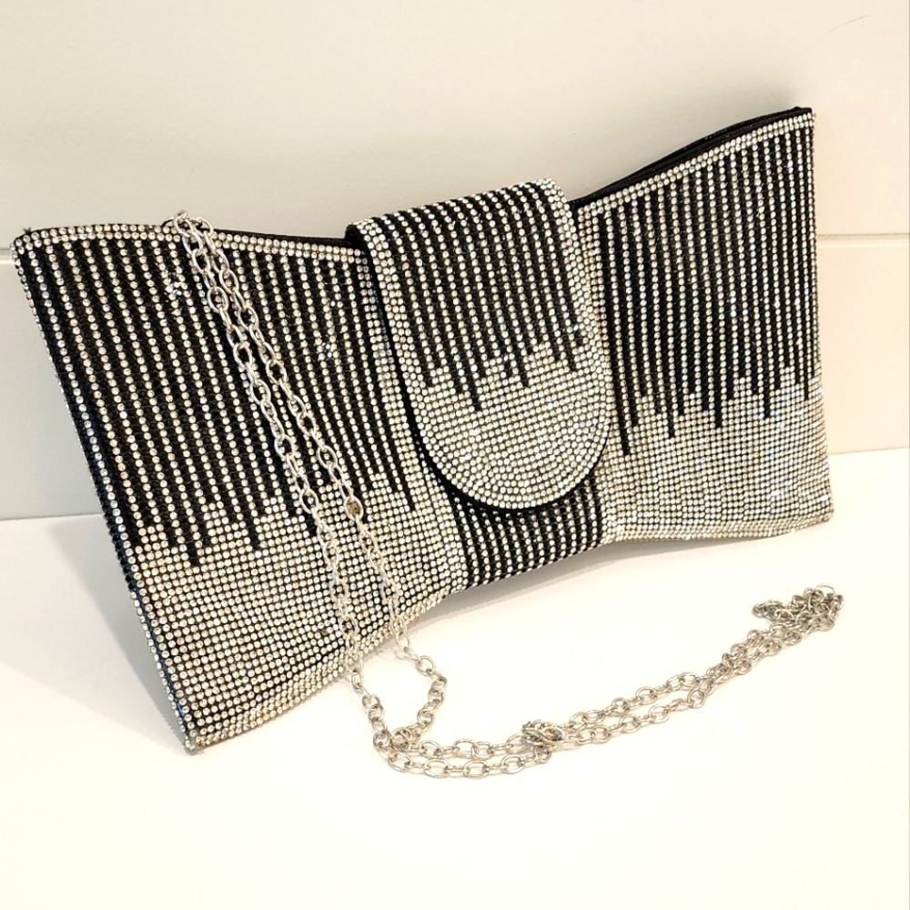 Pavé Silver & Black Women's Rhinestone Bowtie Shape Clutch Handbag Purse - Picture 7 of 13